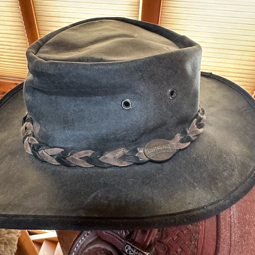 Outback hat